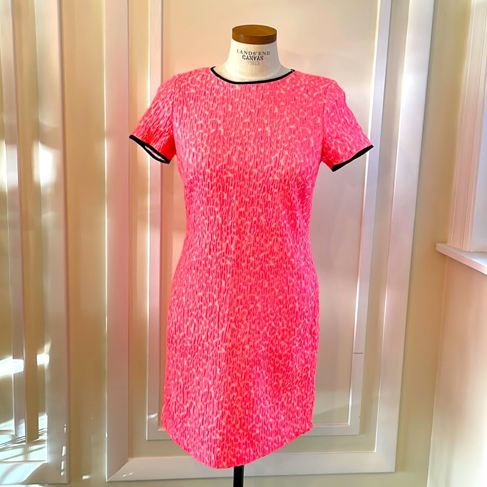 Fabulous neon pink leopard print textured dress